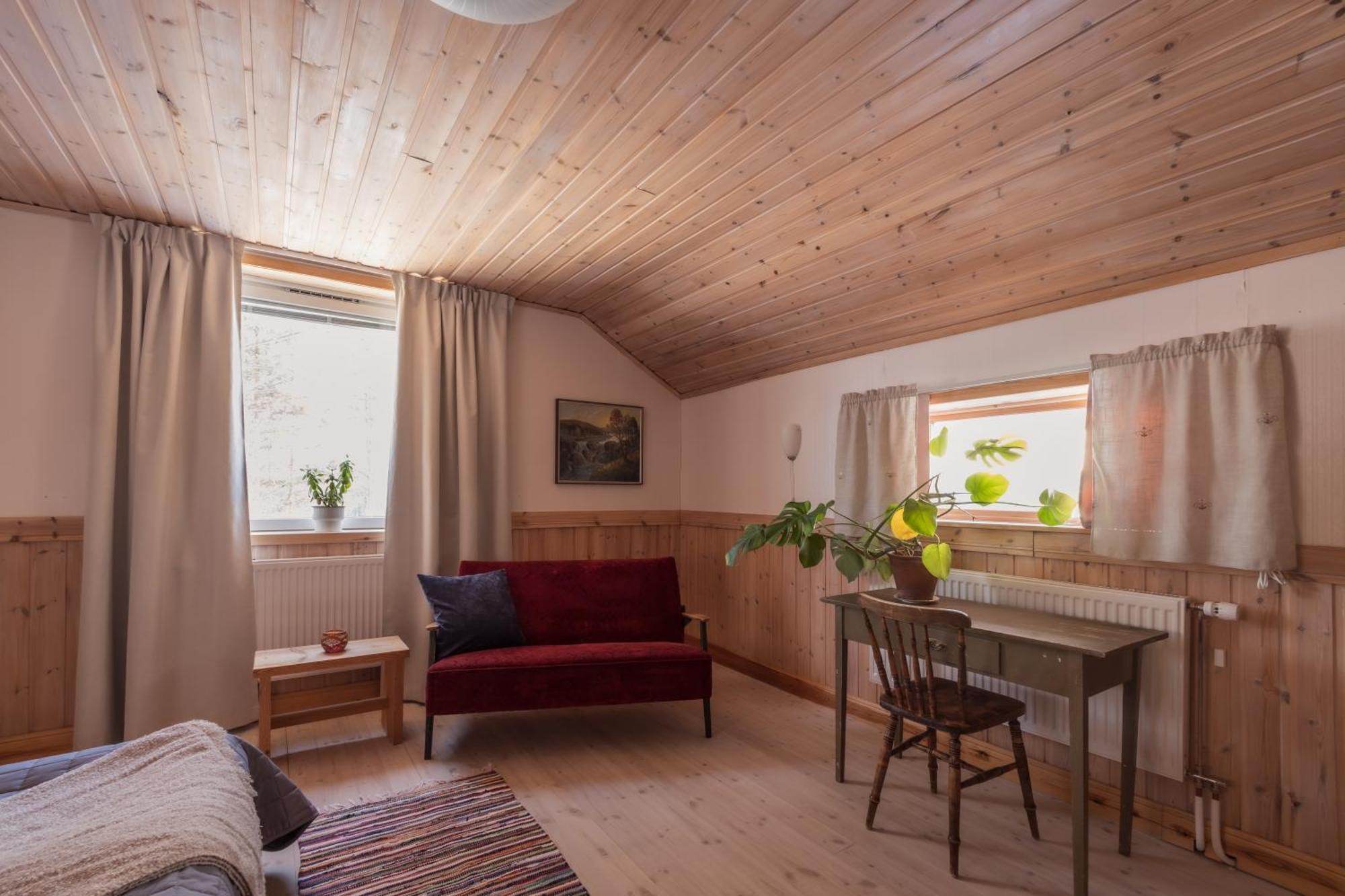 Kalix Riverside Inn, Farm Timbering Exterior photo